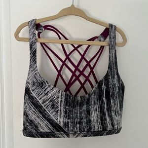 Lululemon free to be wild sports bra - size 6